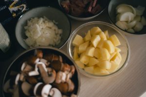 Champignon- og kartoffelsuppe