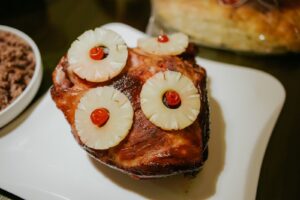 Glaseret skinke med sennepsglasur