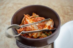 Hjemmelavet kimchi i glas