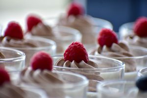 Limedessert med frugt