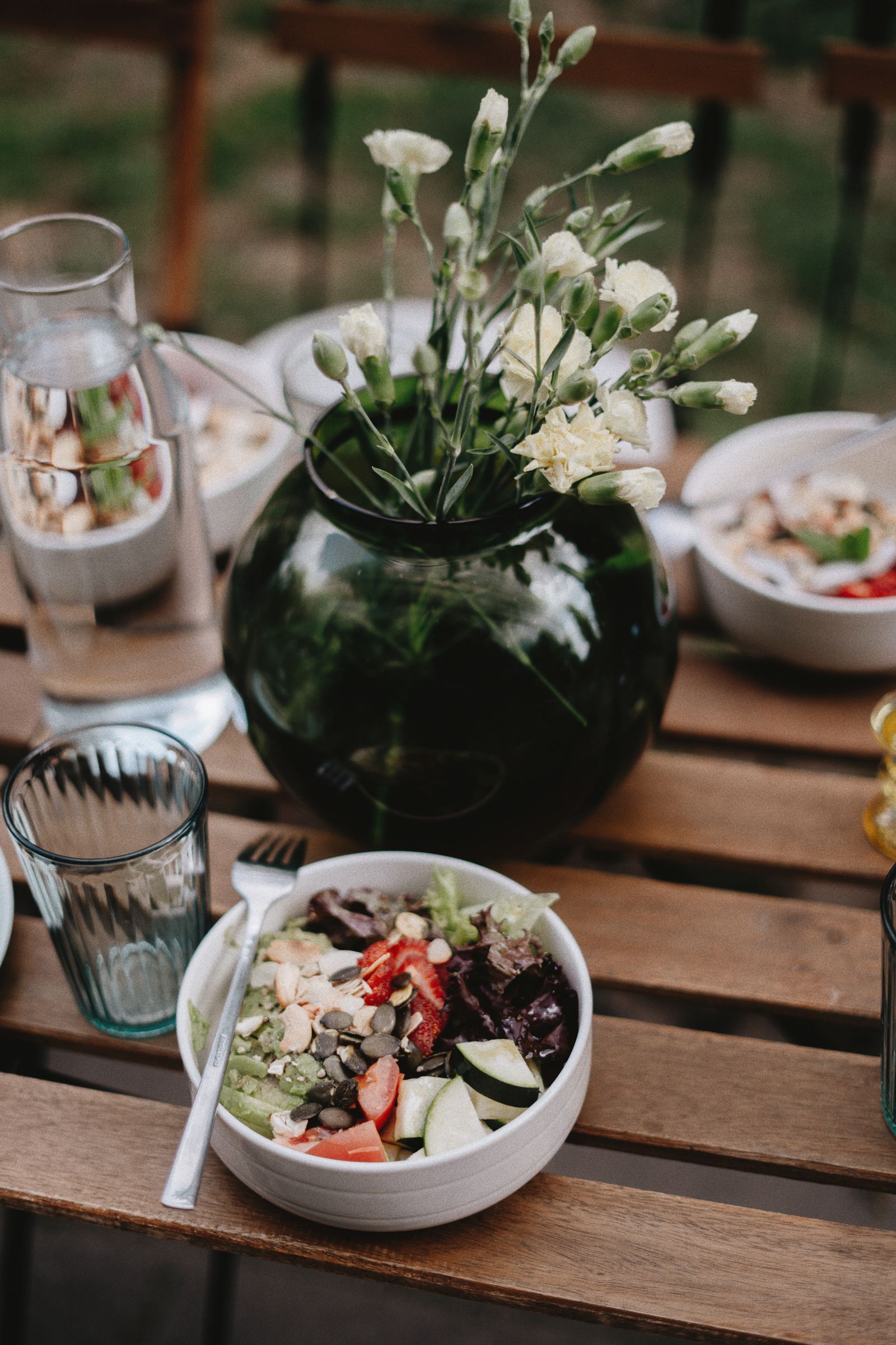 Bowl med oksekød, linser og spinat