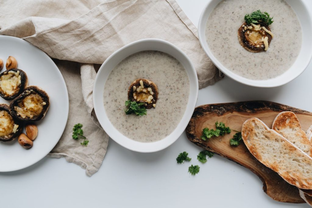 Svampesuppe med østershatte